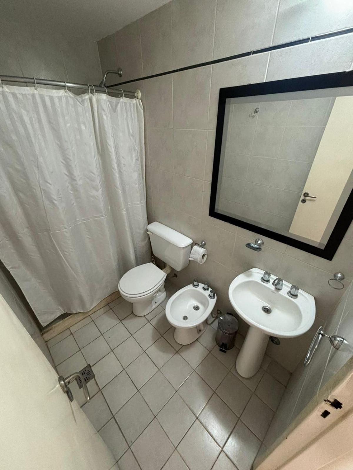 Hotel Plaza Italia Zarate Ngoại thất bức ảnh