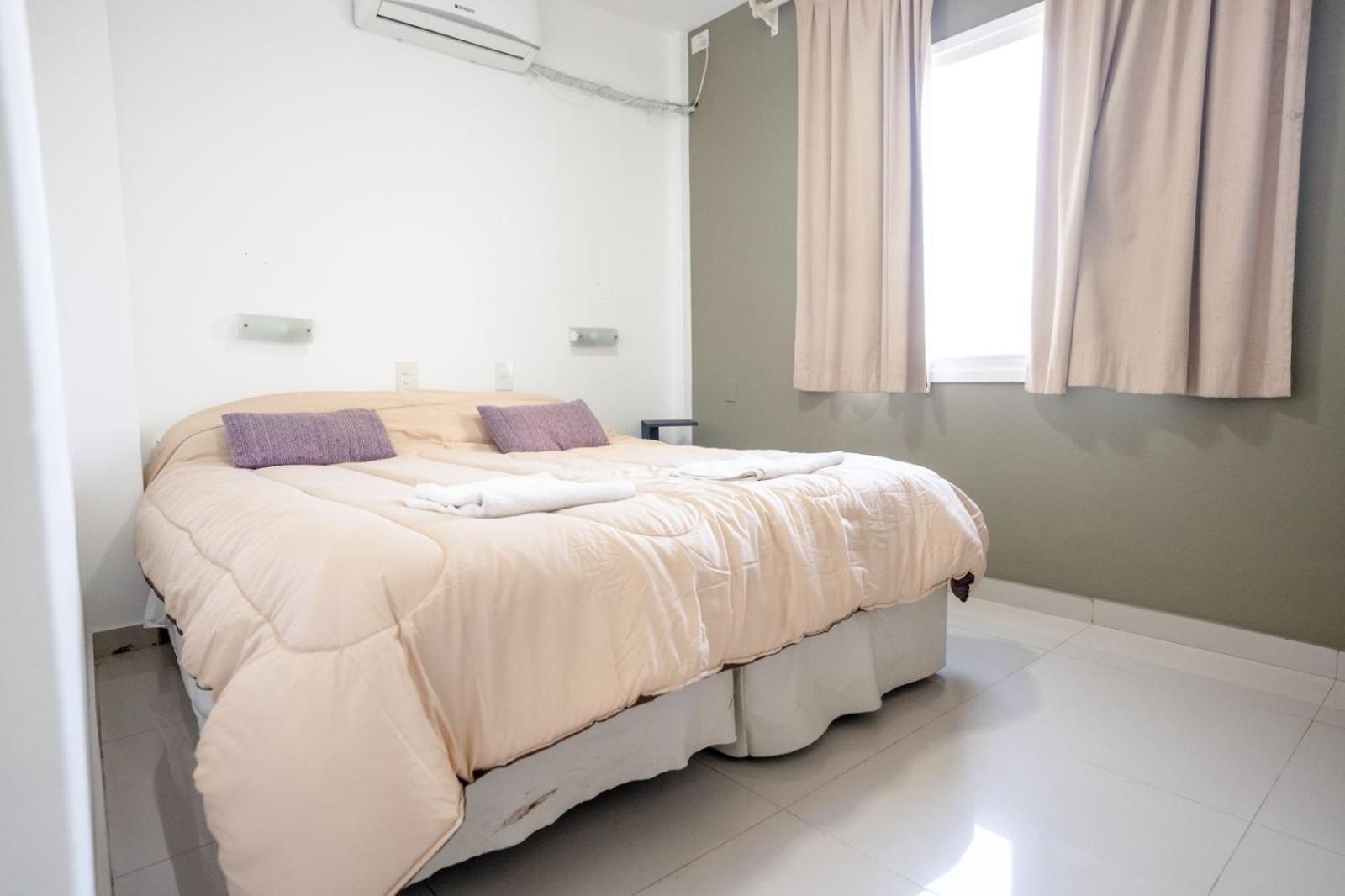 Hotel Plaza Italia Zarate Ngoại thất bức ảnh