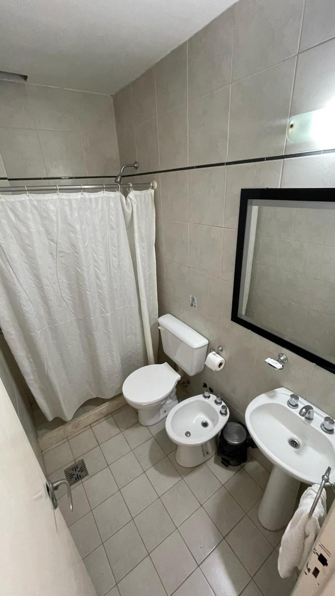 Hotel Plaza Italia Zarate Ngoại thất bức ảnh
