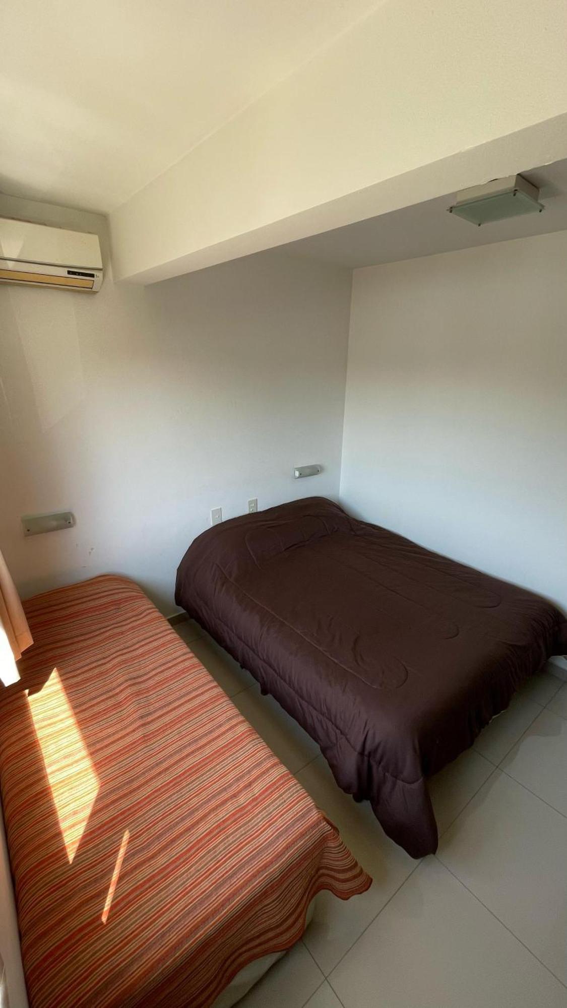 Hotel Plaza Italia Zarate Ngoại thất bức ảnh